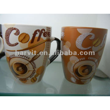 Liling Factory Produce Tableware Drinkware Mug / Forme libre Coupe de café en céramique multicolore avec manette colorée Distributeur bon marché